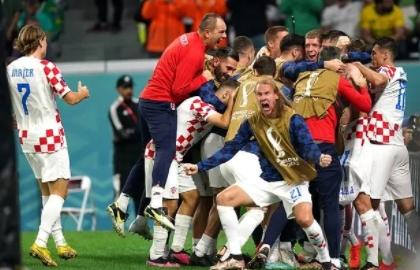 假装猝死吓坏大家,假装猝死