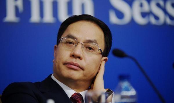 美国大亨做空白银事件,美国亏百亿的老板