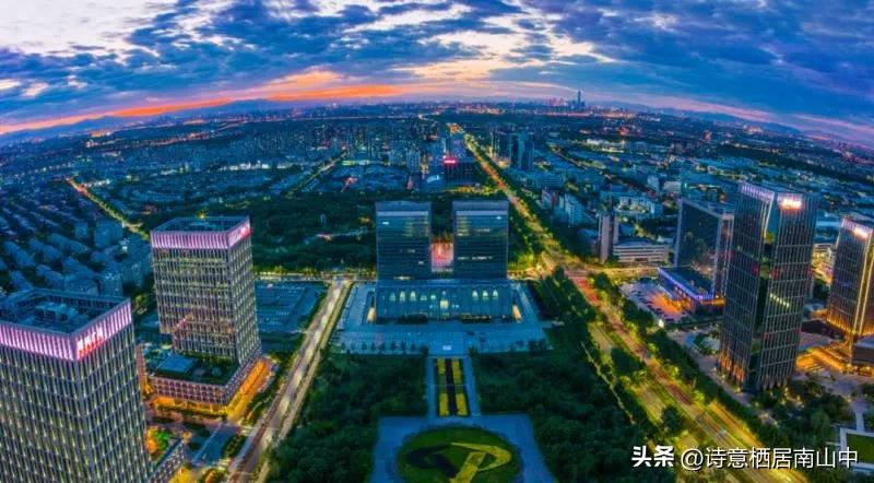 北京游观记一一亦庄城市界面与产业教育多翼齐飞