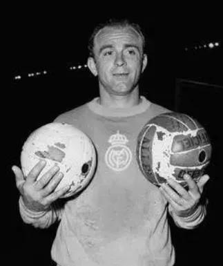 皇马夺冠球员排行,皇马五年四夺欧冠阵容