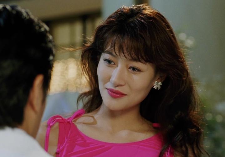 汤唯和吴倩莲相似的度有多少,汤唯和吴倩莲太像了