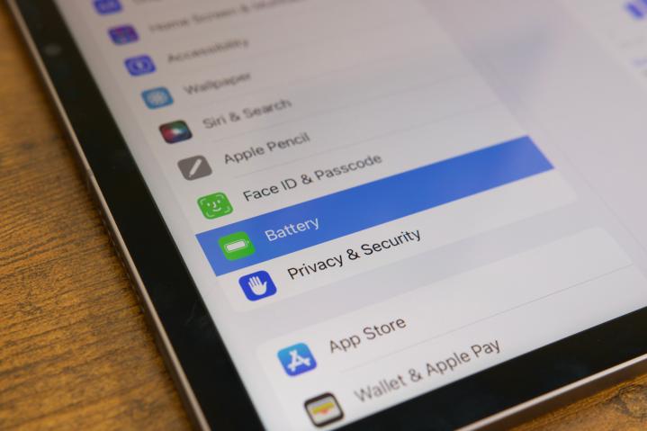 苹果ipadpro2022测评,ipadpro12.9和macbookpro13.3