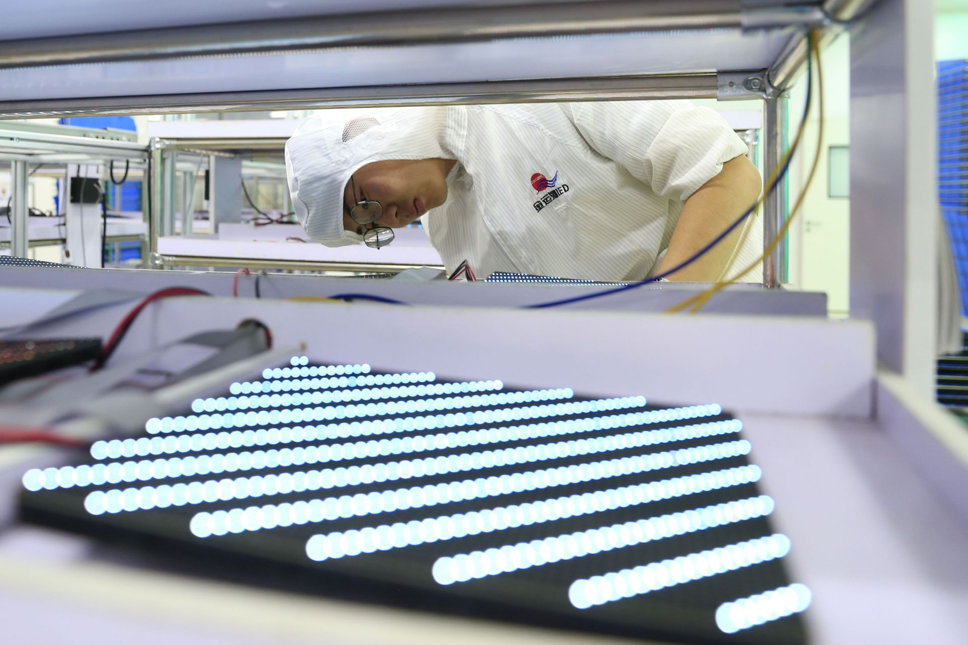 走在前开新局稳扎稳打,走在前列开新局