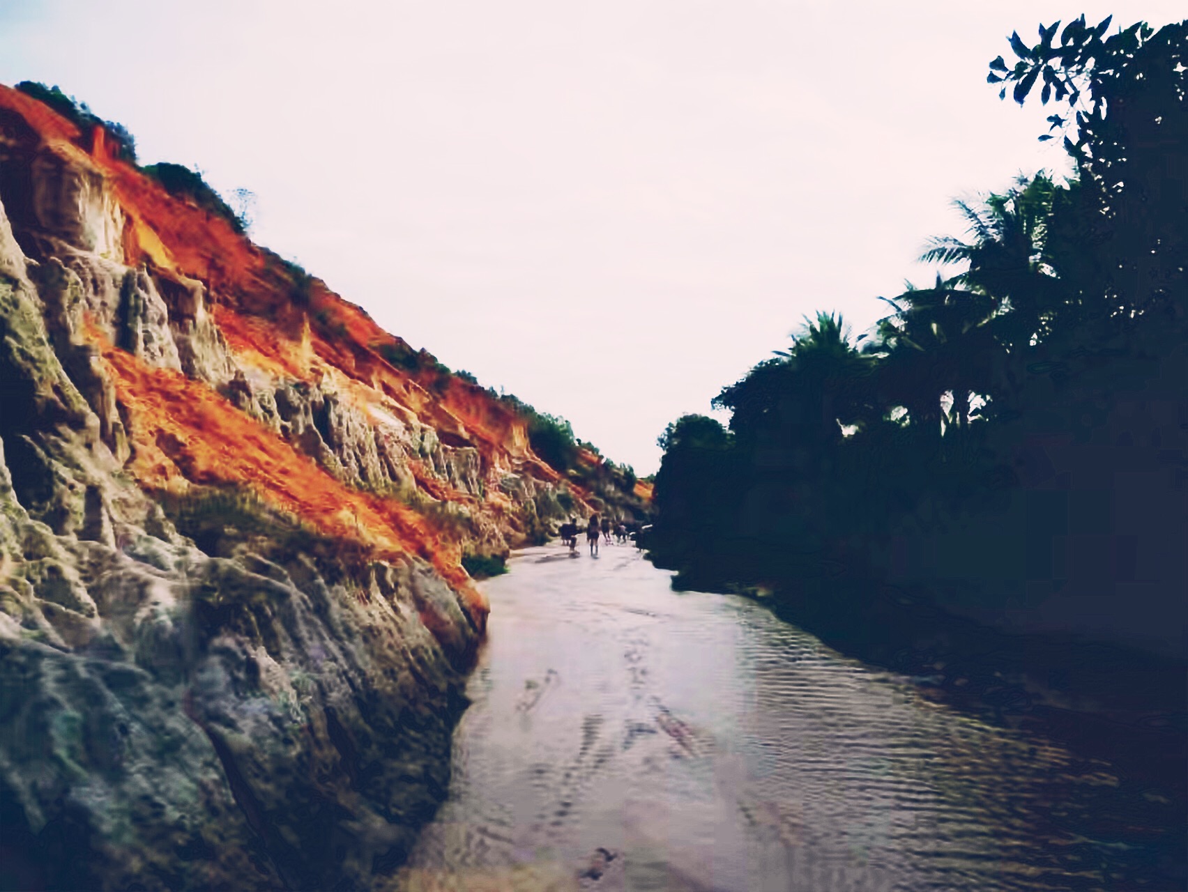 穷游越南全攻略 (越南老挝柬埔寨缅甸四国游多少钱)