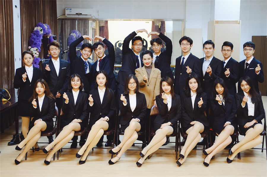 礼仪形象培训,国际高级礼仪培训师可以做什么