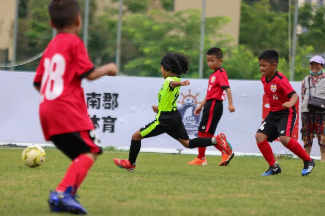 佤山足球少年,佤山少年足球队