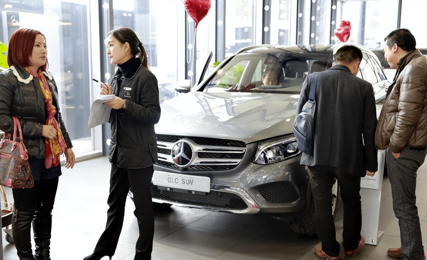 贷款买车和全款买车哪个更划算,全款和贷款买二手车怎么选择