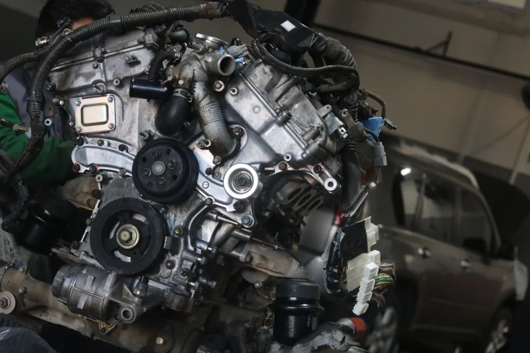 12代皇冠重新翻新还能再开多少年,12代皇冠全车整备翻新全过程