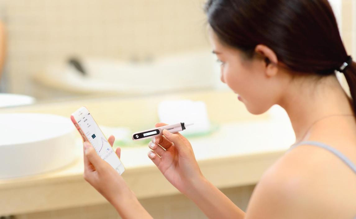 感觉妇科湿湿的是怎么回事,妇科裤头上有点湿怎么回事