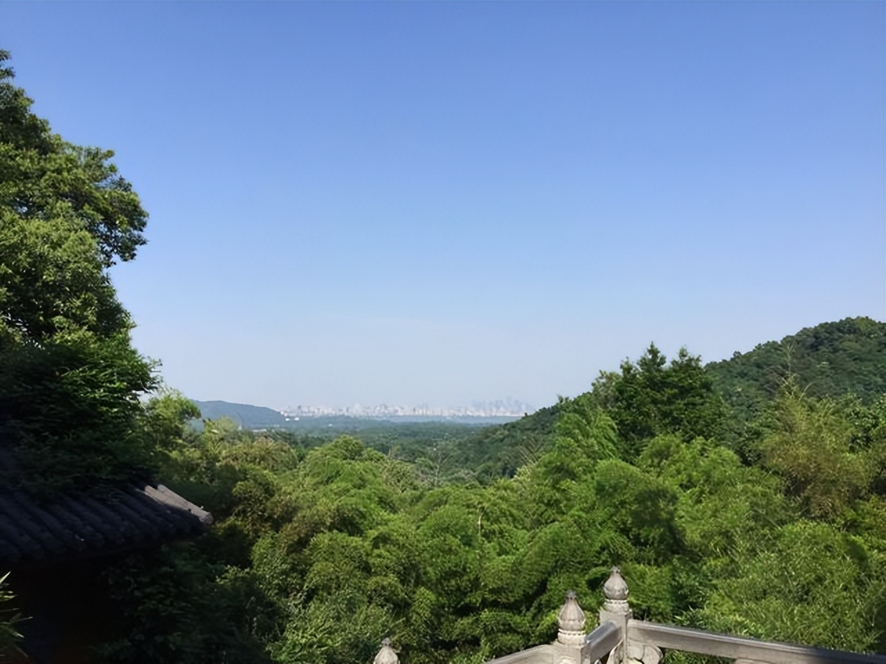 飞来峰对联,飞来峰的对联