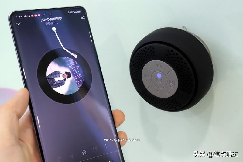 便携蓝牙音箱可以唱歌,能边充电边听歌的蓝牙小音箱