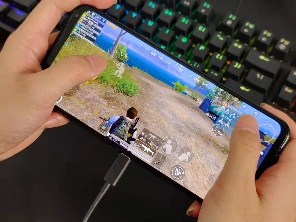 联想豁出去了，18+640GB降至4499元，游戏*党**确定不心动？