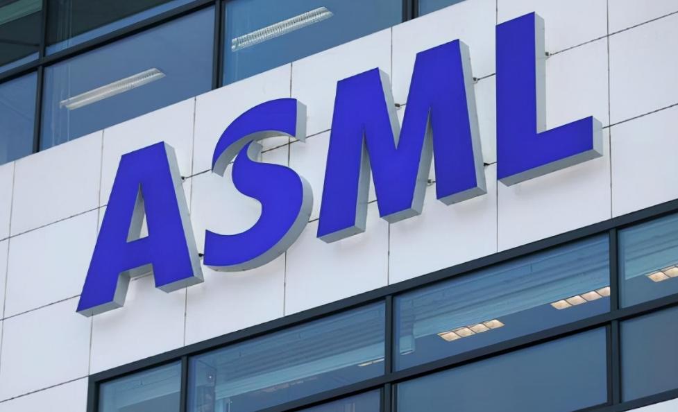 大陆asml谈光刻机,asml对中国光刻机的态度变化