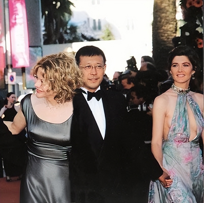 姜文爱刘晓庆宁静吗,姜文刘晓庆宁静三人的恋情故事