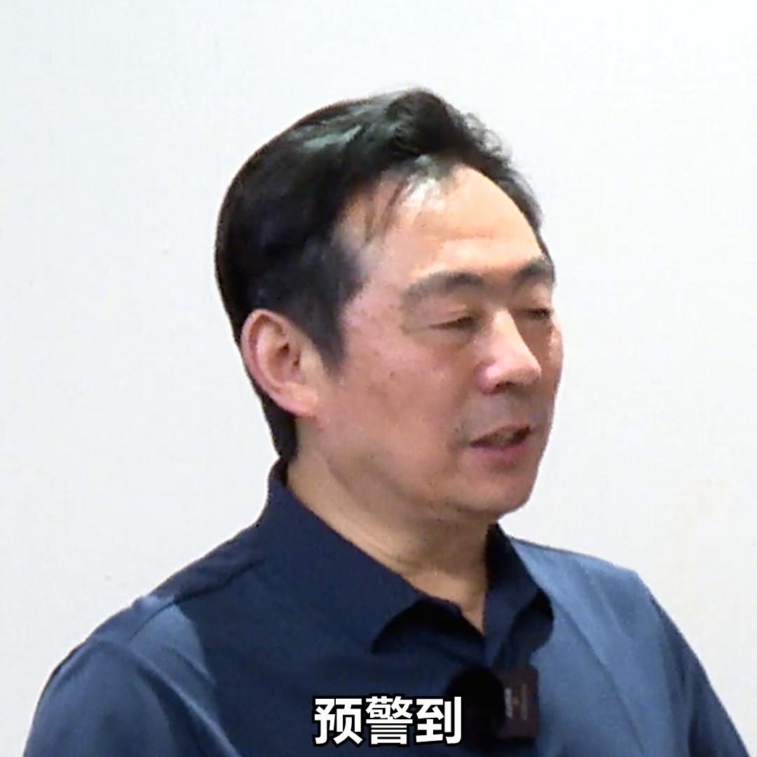 老板是个人买车还是公司买车划算 (公司买车和个人买车价格一样吗)