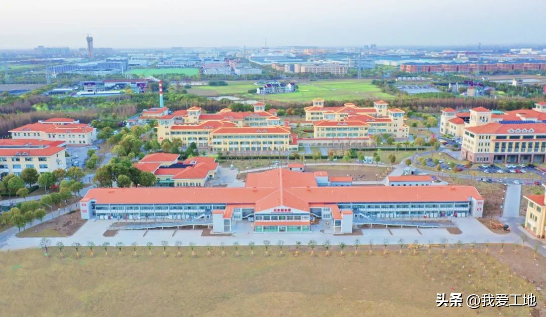 不平凡的1983合集一口气看完,不平凡的2007年