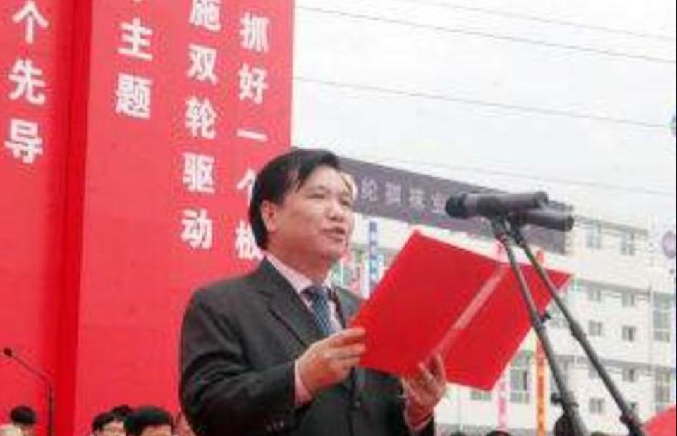 电池大王钟馨稼为美国捐款,电池大王钟馨稼近期状况