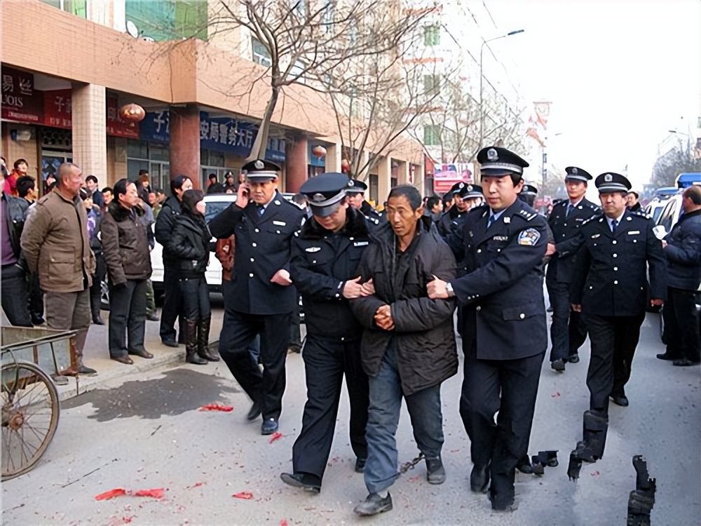 落榜的高中生李忠达