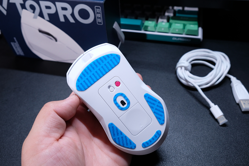 雷柏鼠标vt9pro怎么拆,雷柏VT9PRO双模游戏鼠标