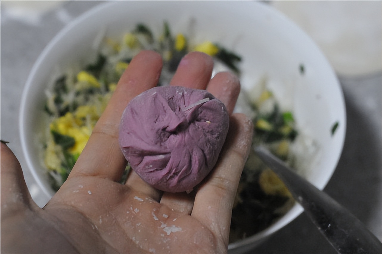 包子怎么做才能松软光滑,如何做能使包子松软有弹性