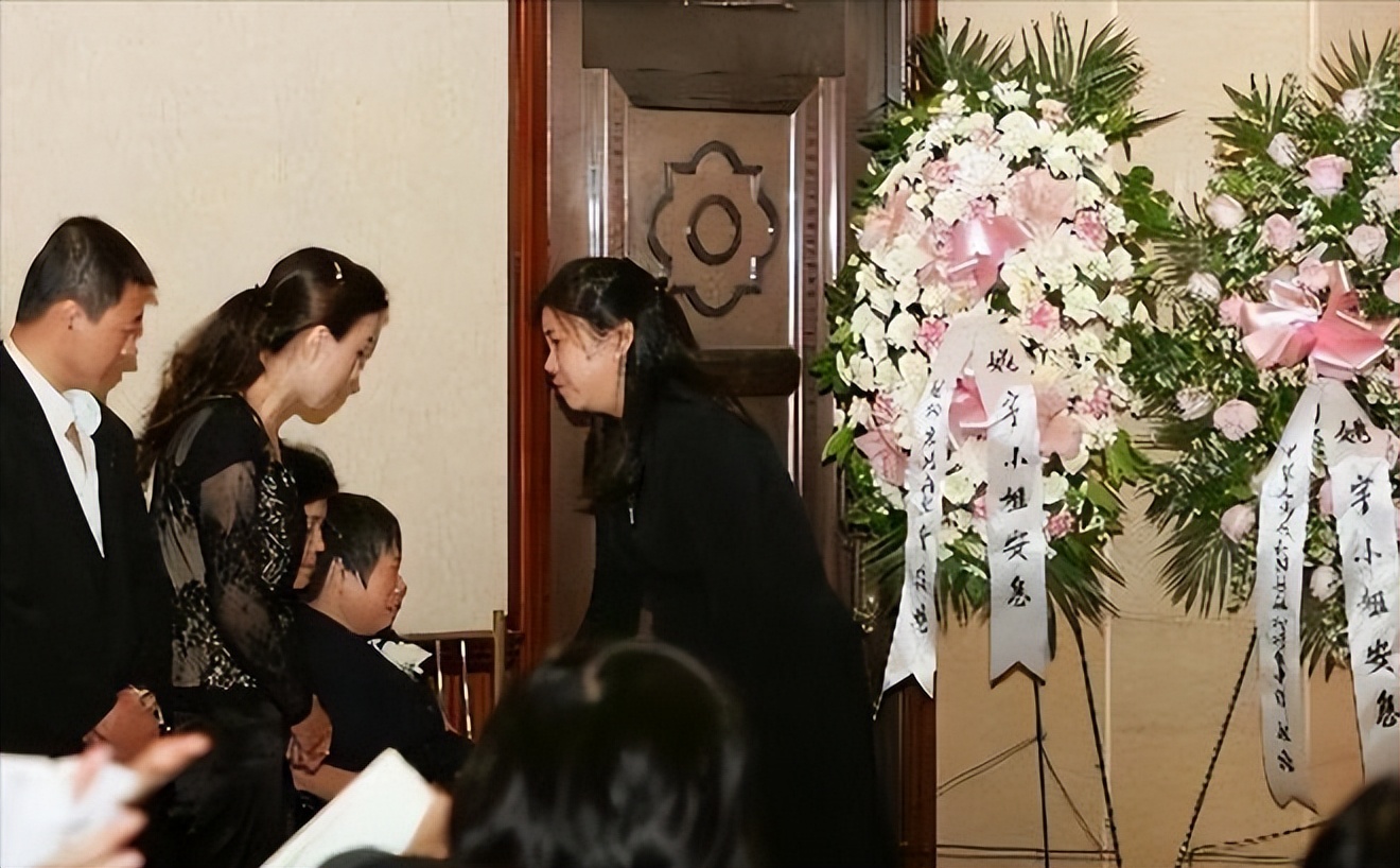 中国女留学生美国被性侵报案程序,中国女留学生遭同伴毒打