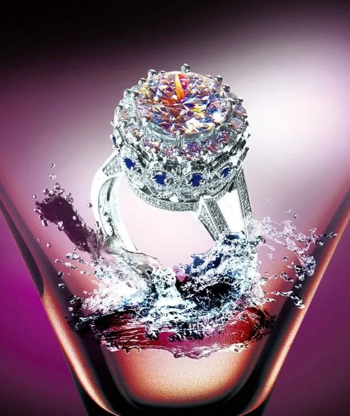 穷人有钱可以挥霍到什么程度,看到身边的穷人突然有钱