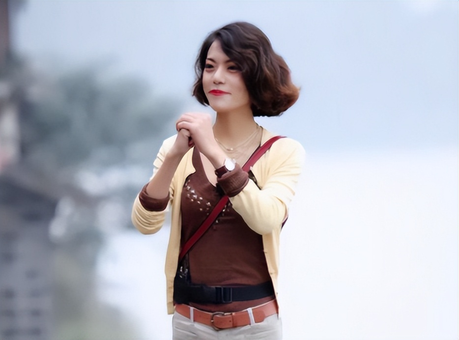 “复旦女神”陈果：从万人追捧到跌落神坛，她到底做错了什么？