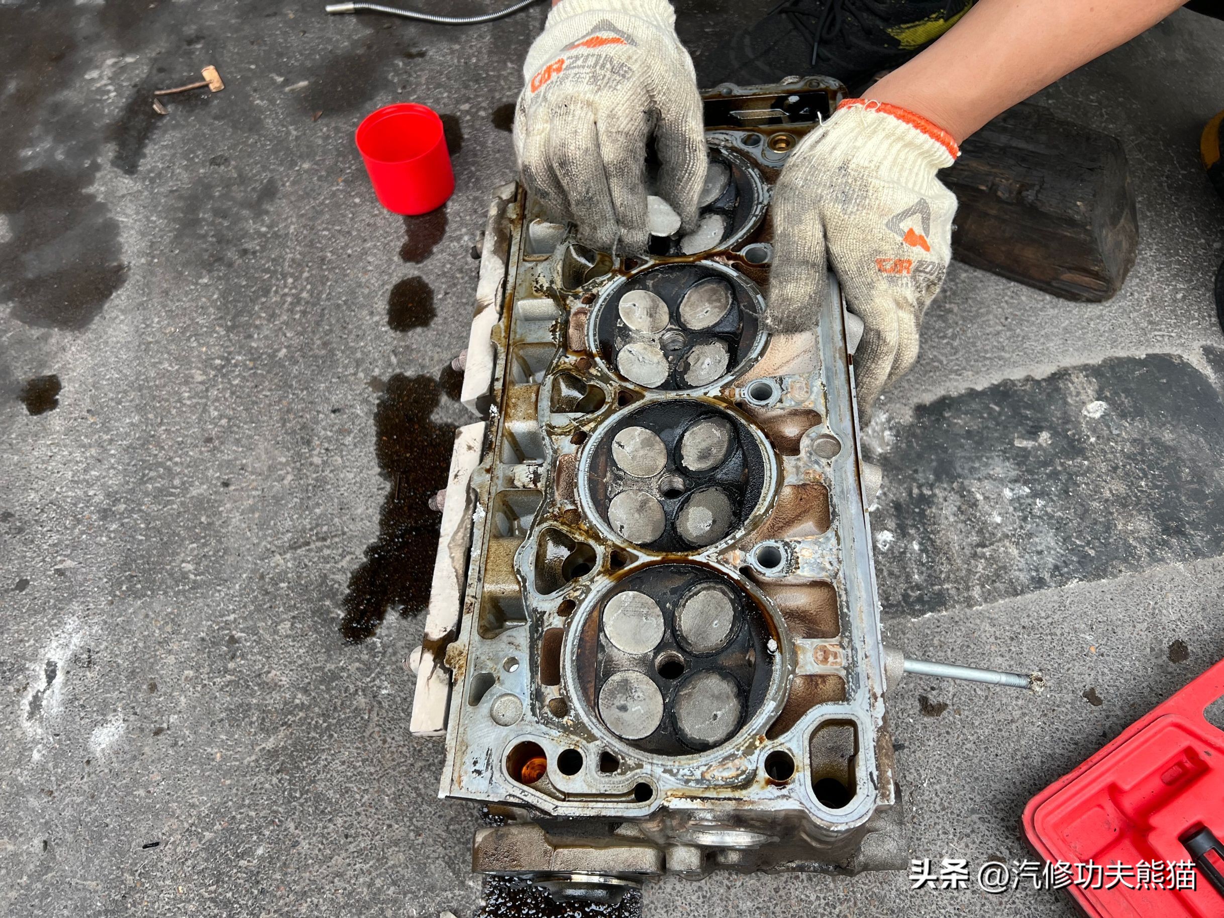 大众途观三百公里烧一升机油,途观3代发动机烧机油