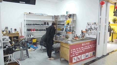补衣服、修鞋、配钥匙...在阜阳，这些服务不难找了！