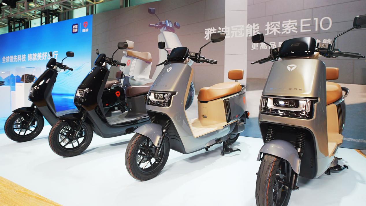雅迪两轮电动车最新款,雅迪小型两轮电动车所有新款