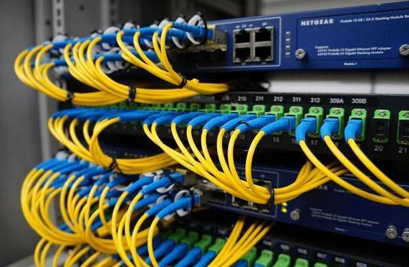 为什么很多人仍不愿意装宽带,为什么装电信宽带都免费