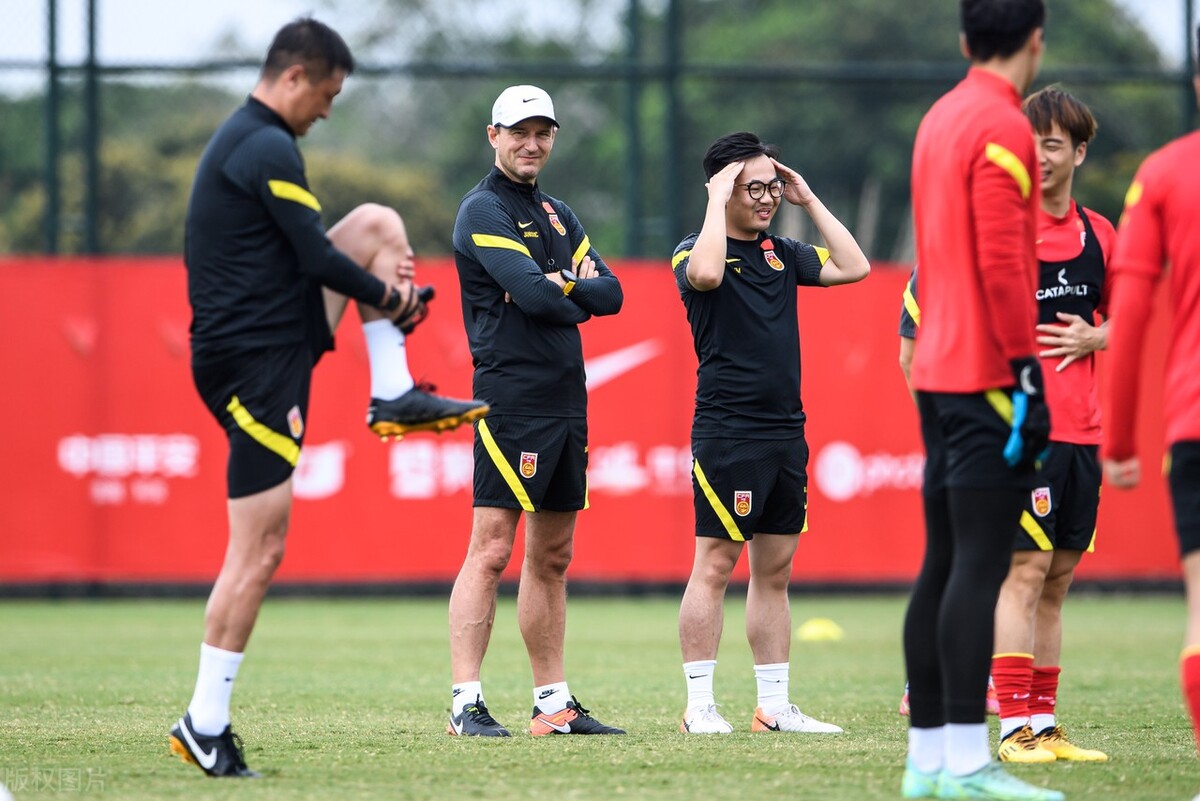 中国国足足球比赛时间表最新,中国足球振奋人心的时刻