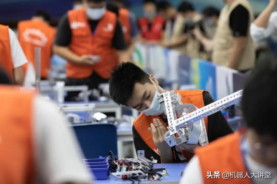 湖北哪些大学开设机器人工程专业,机器人工程专业排名高校