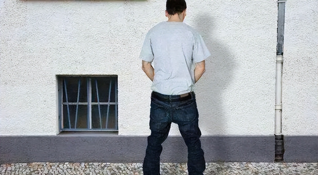 尿液很黄是肝有问题还是肾有问题,尿液很黄是肾有问题