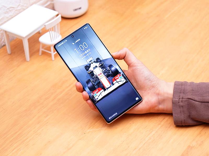 情侣款手机推荐,给老婆买最好的手机推荐