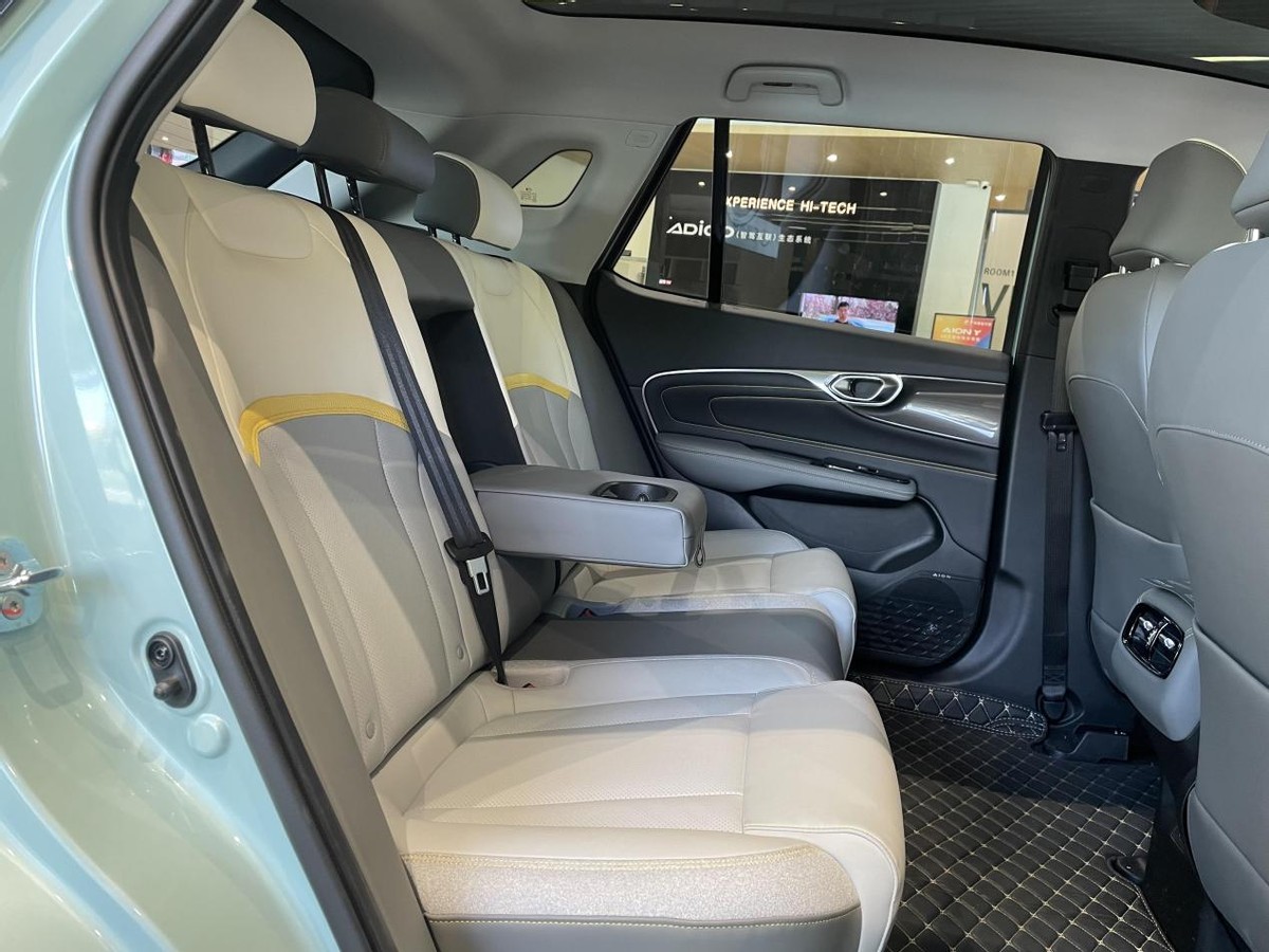 试驾广汽埃安vplus,2021款广汽埃安vplus真实续航