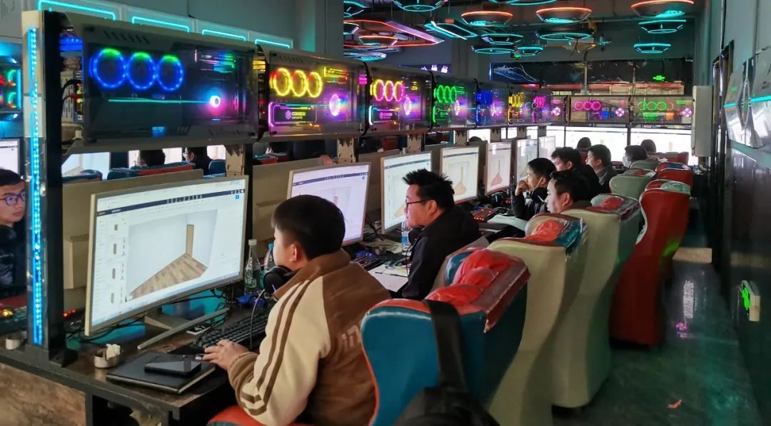 云南海比家居20万m²智能化工厂，如何把高速定制发挥到极致？