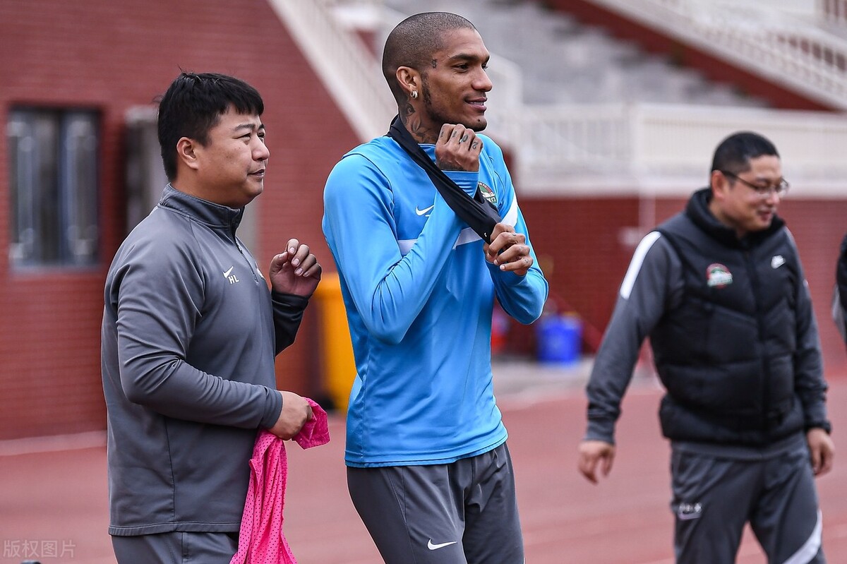 河南足球的溺爱导致卡兰加走到今天，铁血战士最终倒在铜臭之下