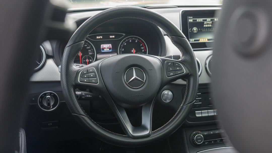 苏州二手奔驰b200,二手奔驰c200l用车感受