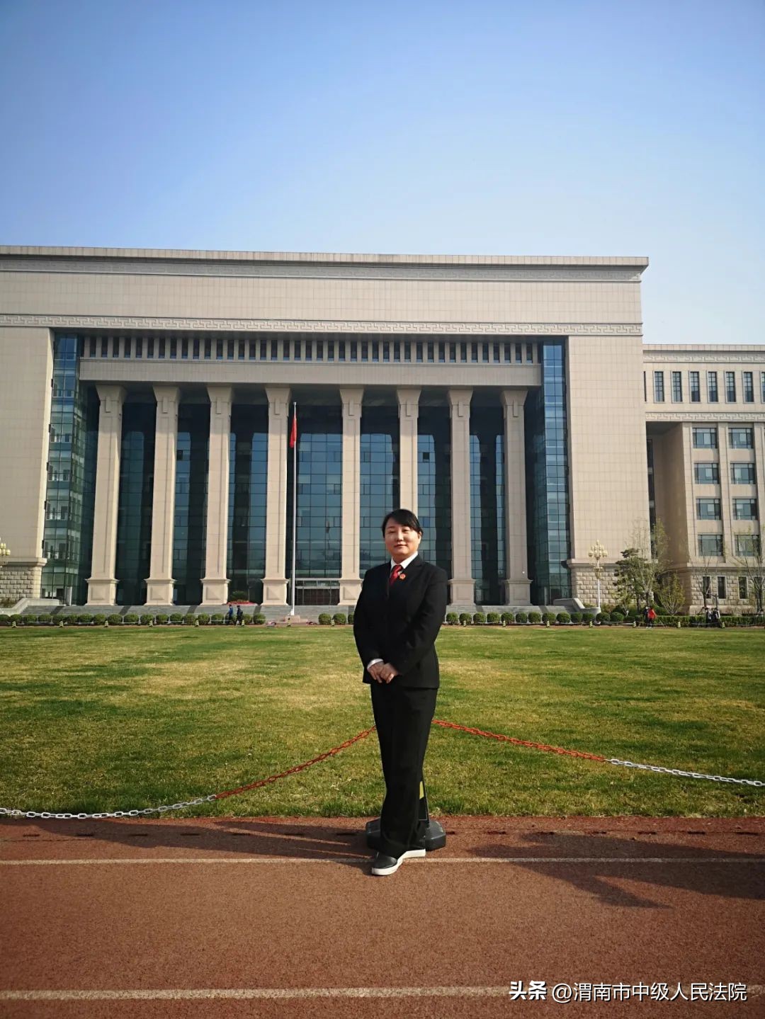 十年砥砺奋进一路逐梦前行,十年砥砺前行勇往直前