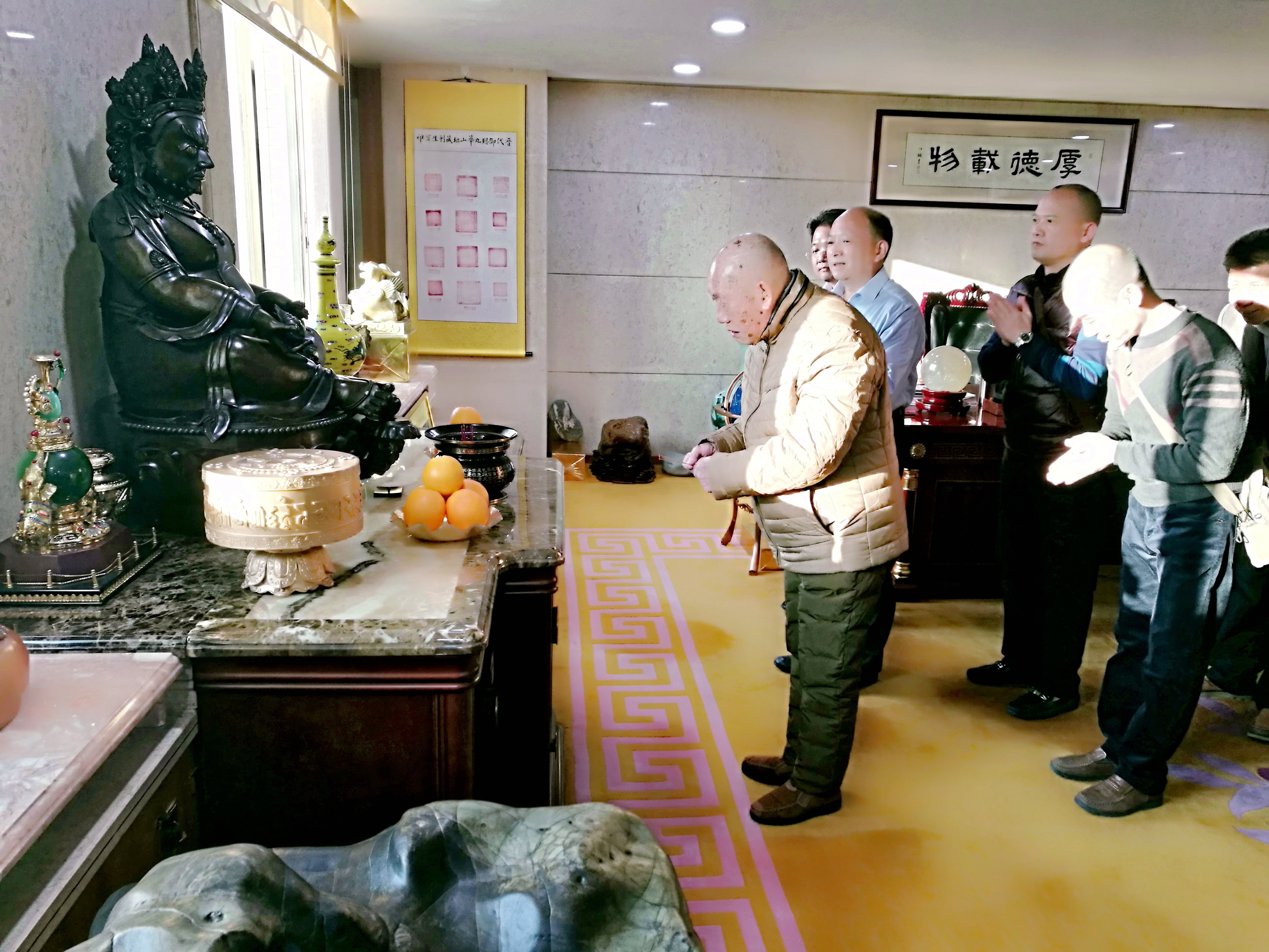 巍峨莲花山,巍巍莲花山