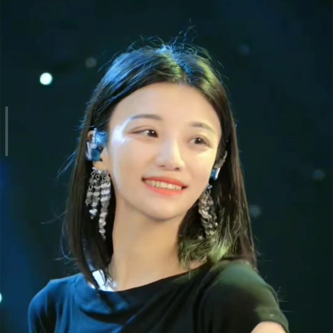 太仓唱歌网红思月,太仓籍歌手思月