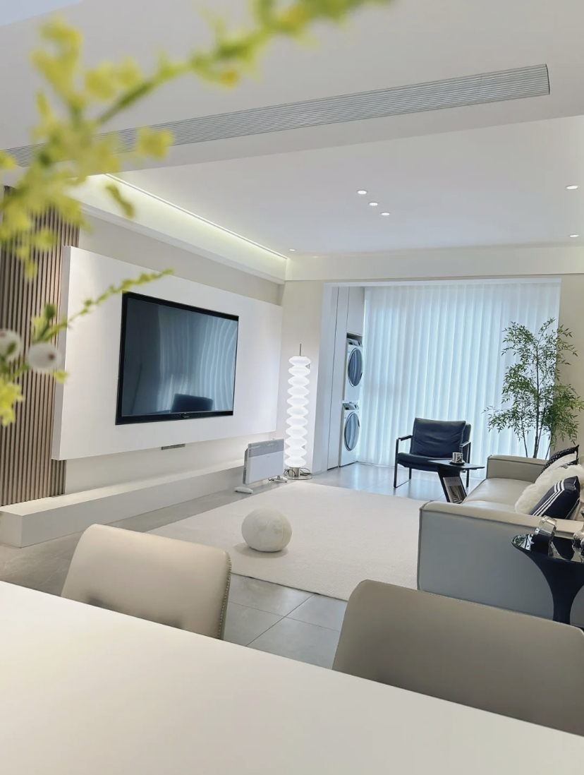 湖北夫妻拒绝“过度装修”,把128㎡家装得堪称教科书，太有品位了