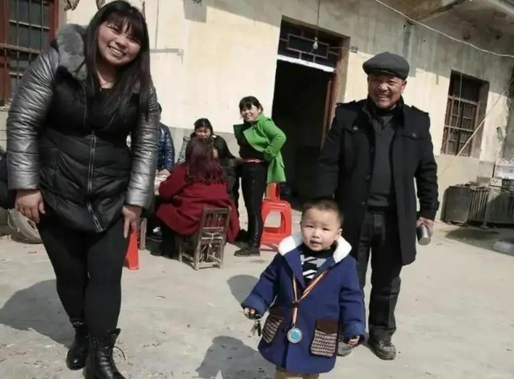 结婚证如何证明父母是共同财产,现在结婚证都是电子版吗怎么弄的