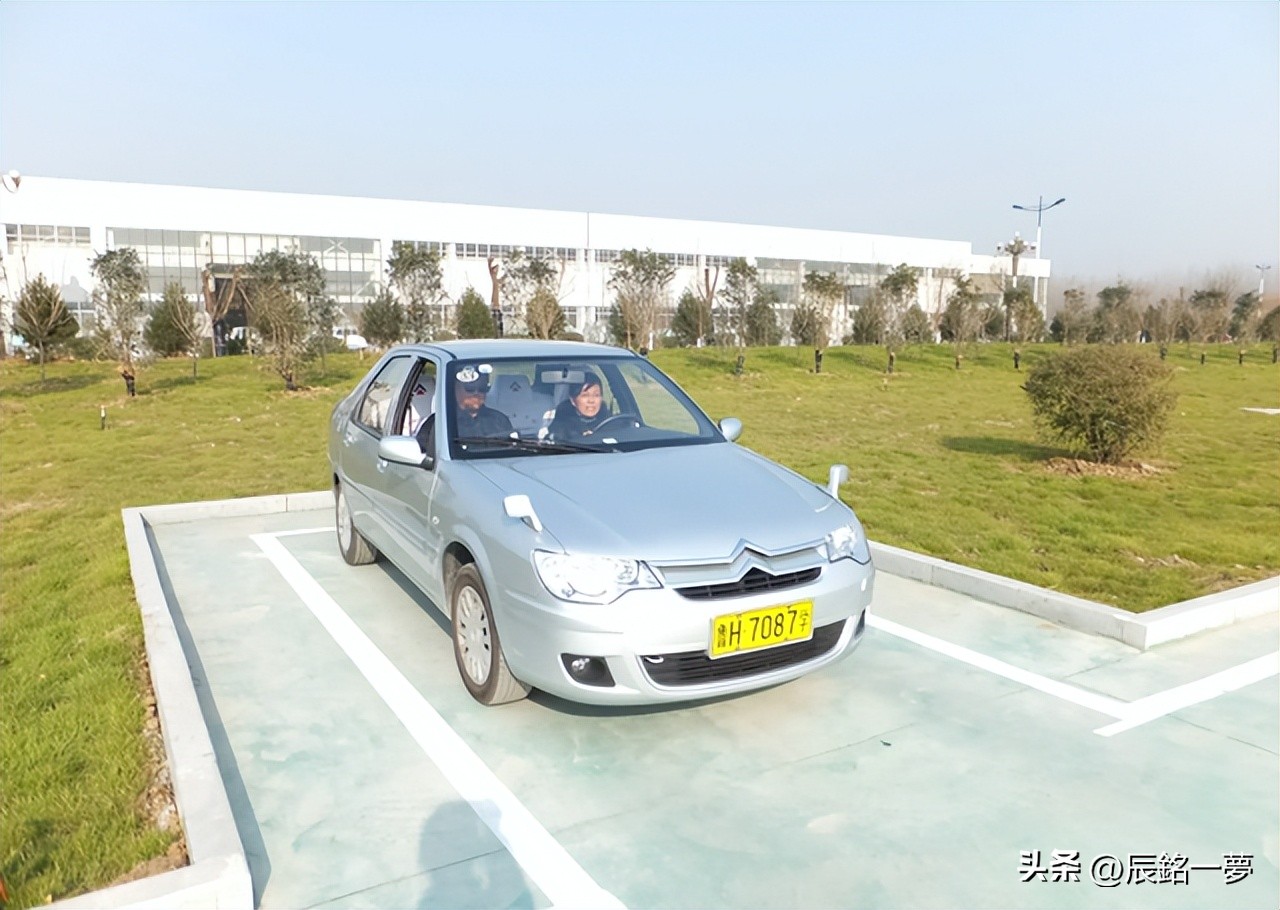 广东省驾驶证到期可以异地更换吗,驾驶证到期可以异地更换吗郑州