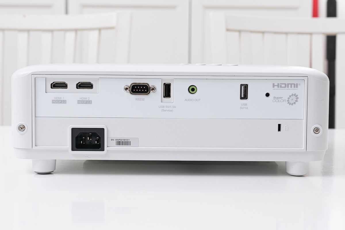 4k投影仪优派和爱普生相比,优派px701-4k配什么投影幕