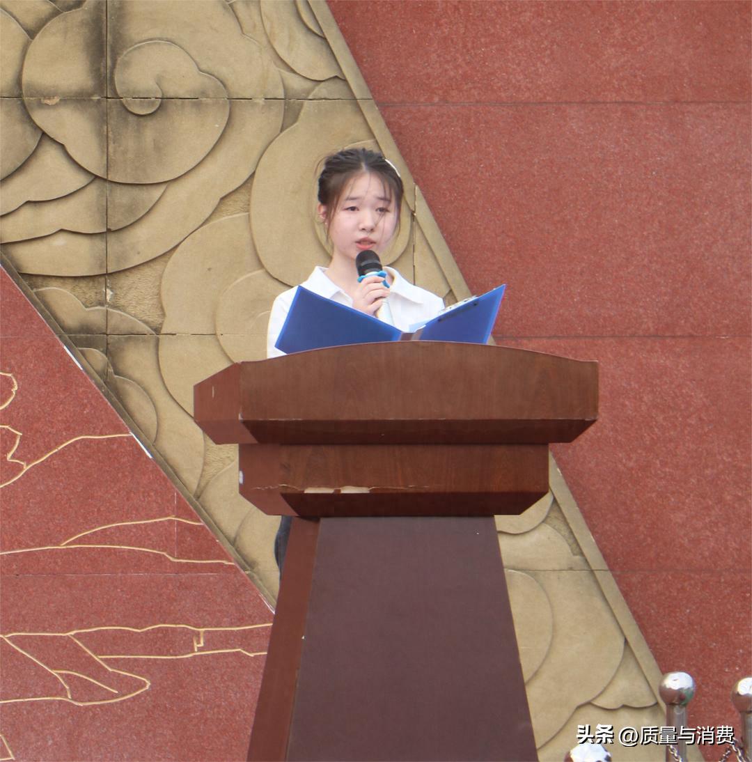 眉山市华兴技工学校校长,四川省眉山市华兴技工学校