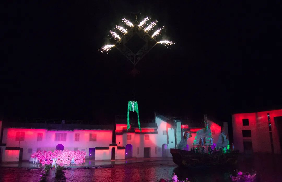 宏村网红阿菊,宏村阿菊旅游攻略