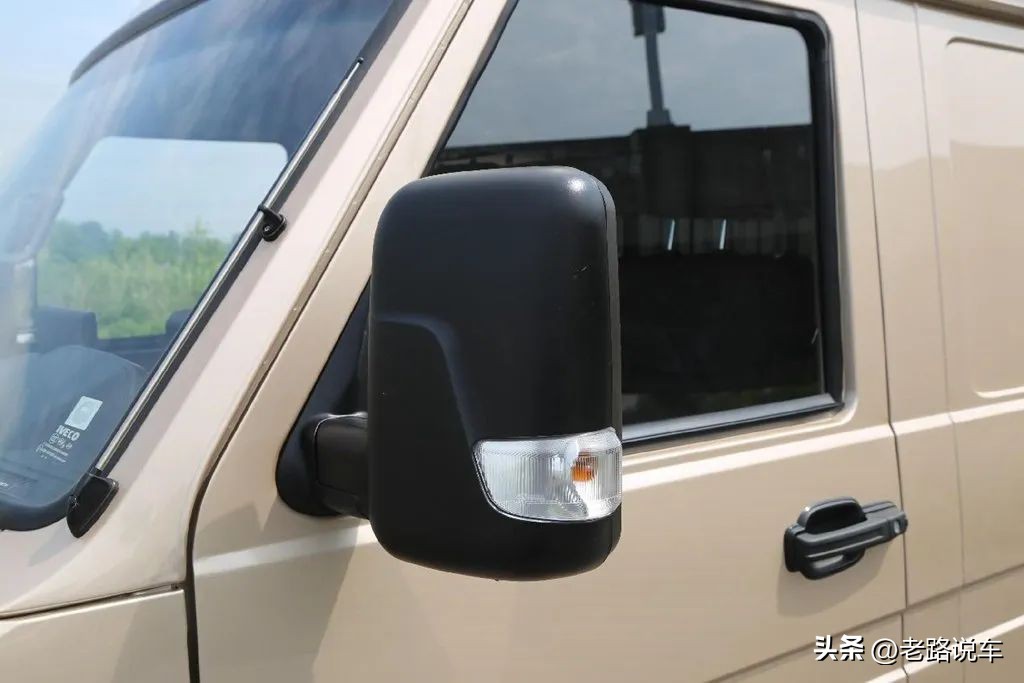 依维柯全新得意v40速比,南京依维柯得意v40加长版轻客