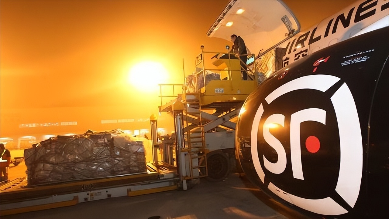 7万元爱马仕运输中烧毁谁担责,爱马仕包被烧毁顺丰只赔3000